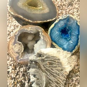 Beautiful geodes